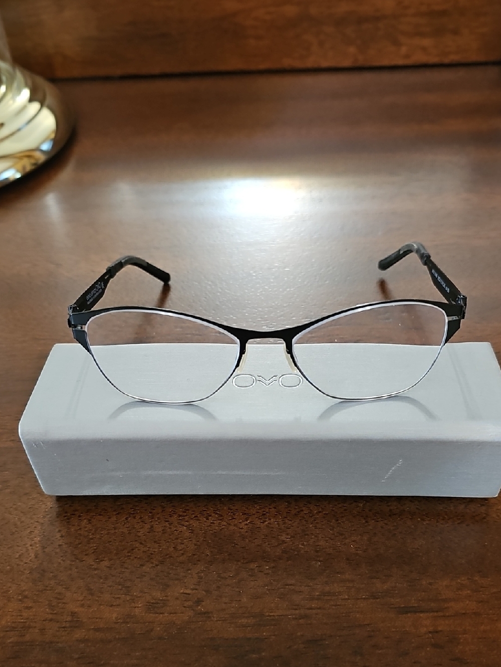 Lightweight Semi-Rimless Women's Reading Glasses in Black